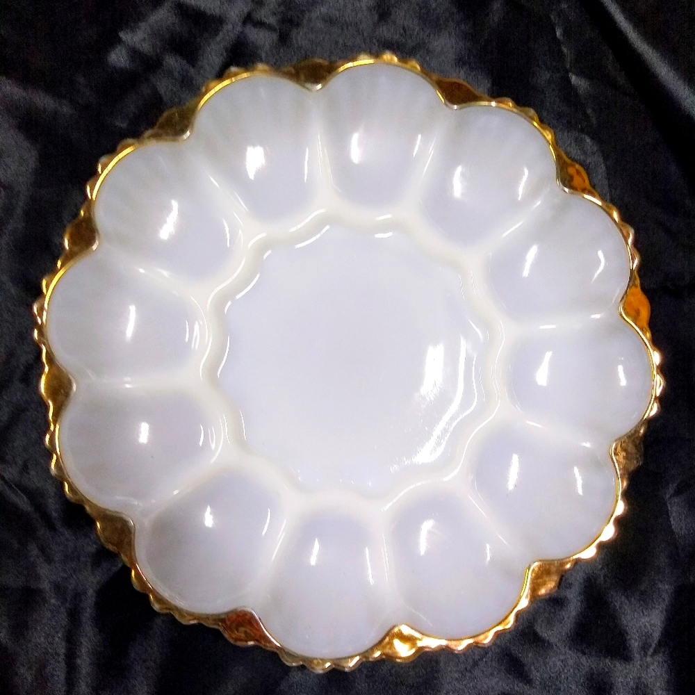 Vintage Milk glass deviled egg tray